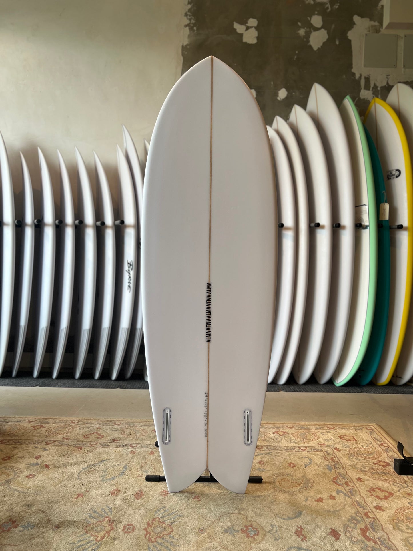 Tabla de Surf ALMA 5’9 SQUID