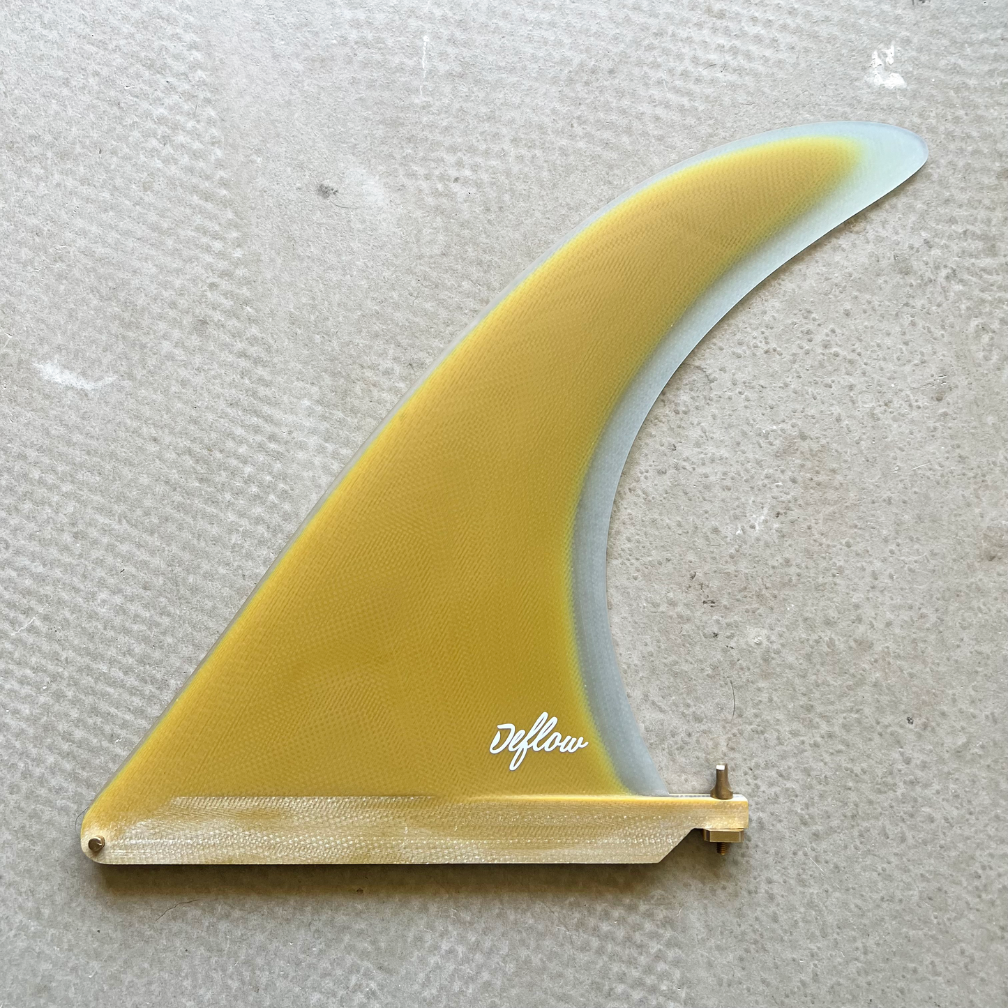 CREAM 9.75” - Quilla Deflow de longboard